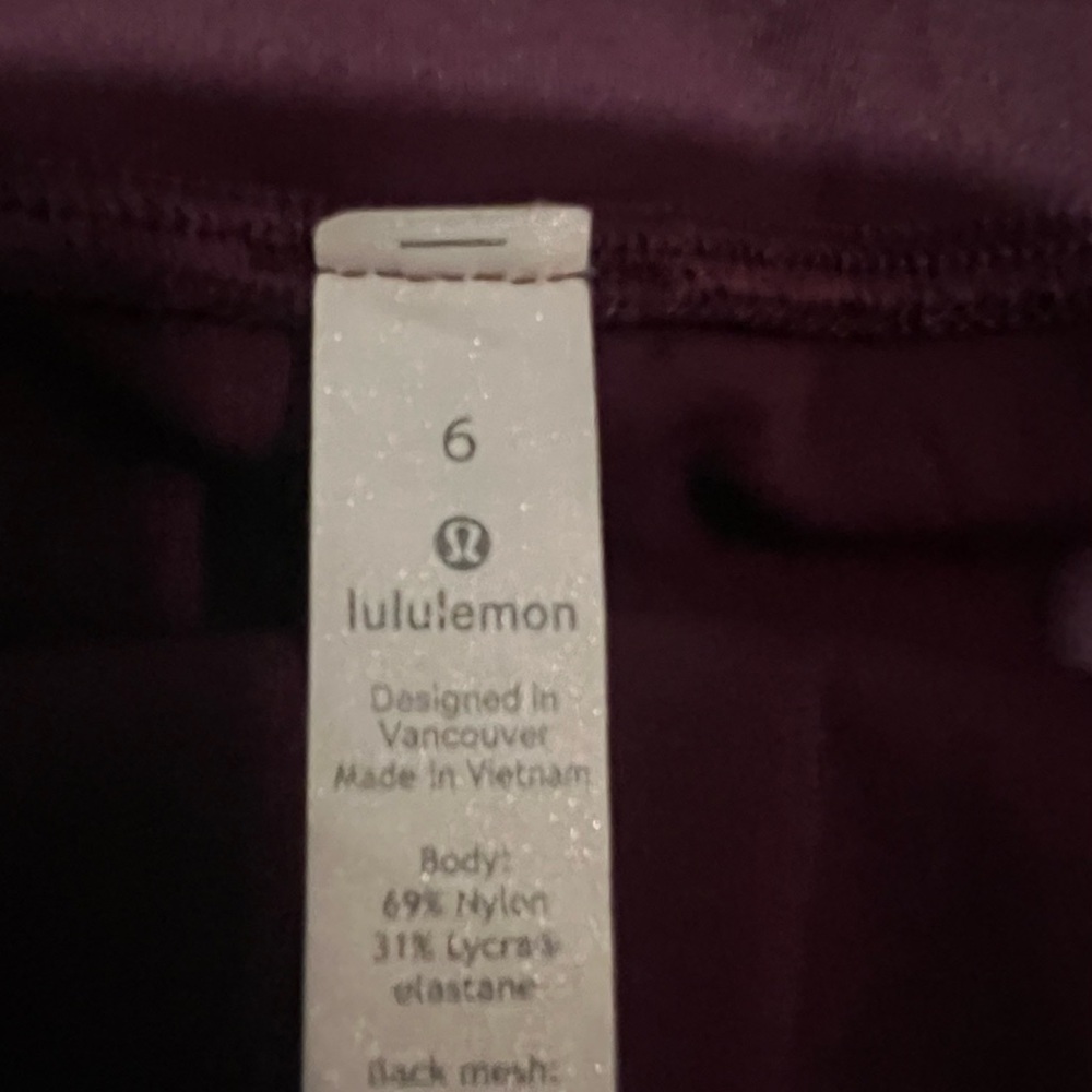 Lululemon Burgundy Leggings Size 6 - Picture 5 of 9